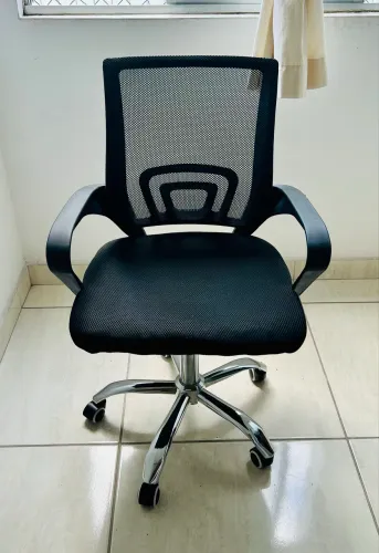 Cadeira escritório.