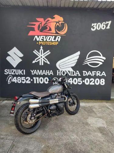 Triumph/Scrambler 900