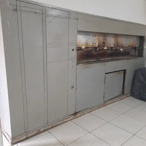 Forno contínuo de padaria