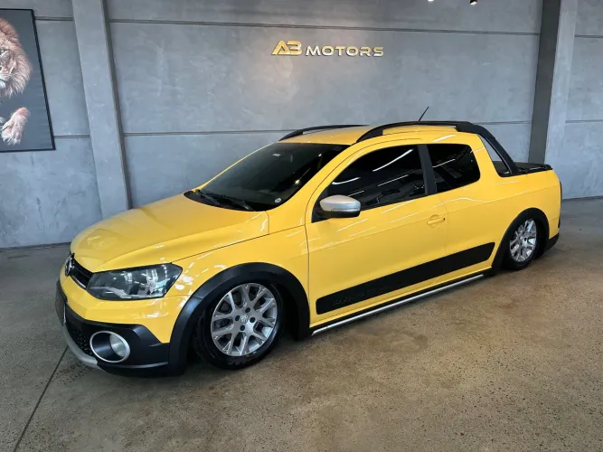Volkswagen Saveiro Crossover 1.8 MI 8V 2015