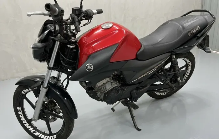 Moto Factor Yamaha 