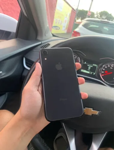 iPhone XR 64 gb