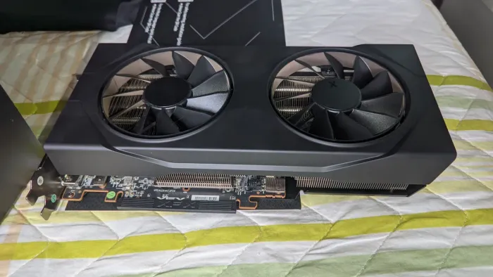 RX 9060 XT 8GB VRAM
