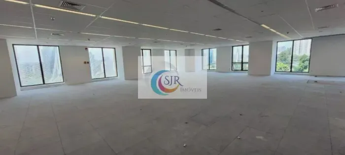 Sala/Conjunto para aluguel possui 500 metros quadrados em Butantã - São Paulo - SP
