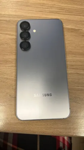 Samsung S25