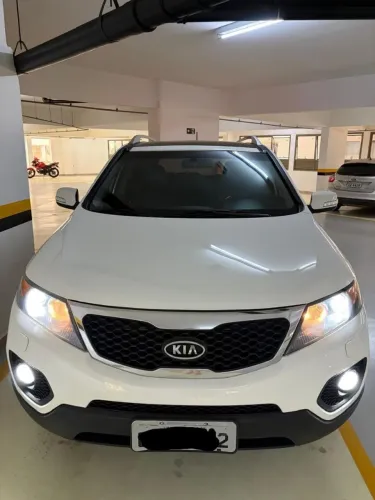 Kia Motors Sorento 3.5 V6 24V 278cv 4X4 Aut. 2013