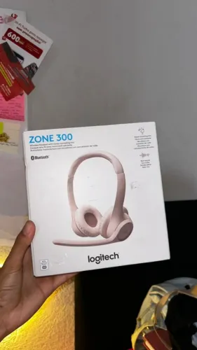 (LACRADO, NOVO) - Headset Sem Fio Logitech Zone 300 - Rosa