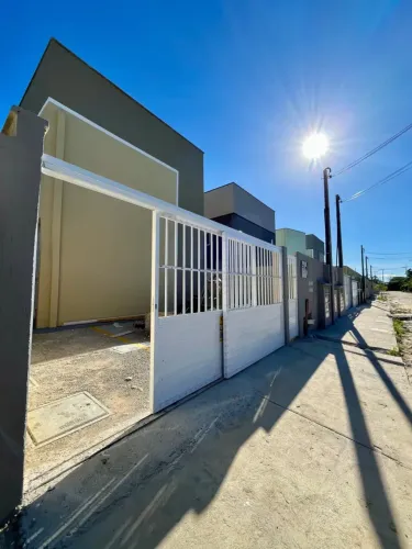 Imóvel para venda possui 41 metros quadrados com 2 quartos em Barrocão - Itaitinga - CE