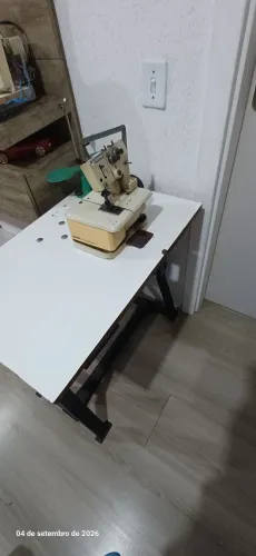Maquina de costura