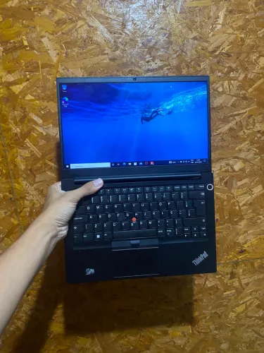 THINKPAD E14 GEN 3 | 16GB RAM | RYZEN 3 5300U | MAQUINA LINDA
