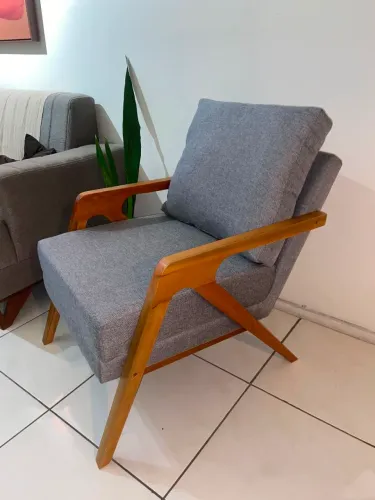 Poltrona Decorativa Mona Luxo Tecido Linho