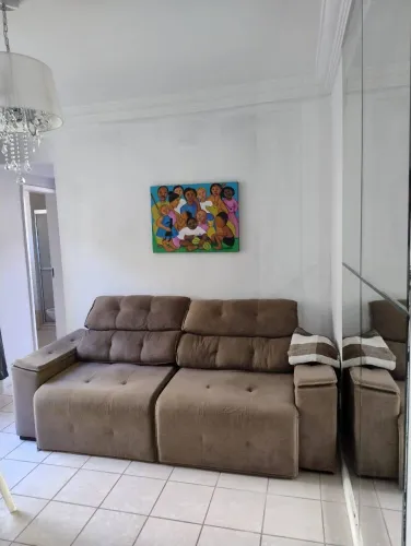 QUARTO E SALA NO COSTA AZUL COM DOIS SANITÁRIOS