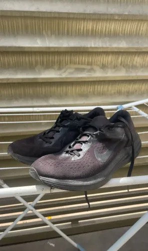 Tênis Nike Preto