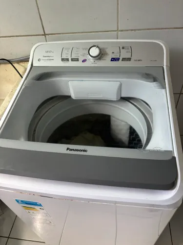 MÁQUINA DE LAVAR - Panasonic 12 kg da linha Espuma Ativa