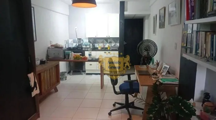 Flat mobiliado com 1 dormitório à venda, 45 m² por R$ 299.000 - Itaipu - Niterói/RJ
