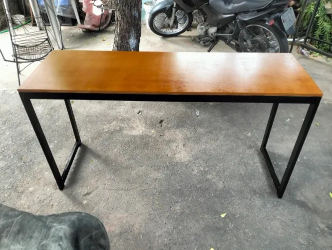 Mesa (feita sob encomenda)