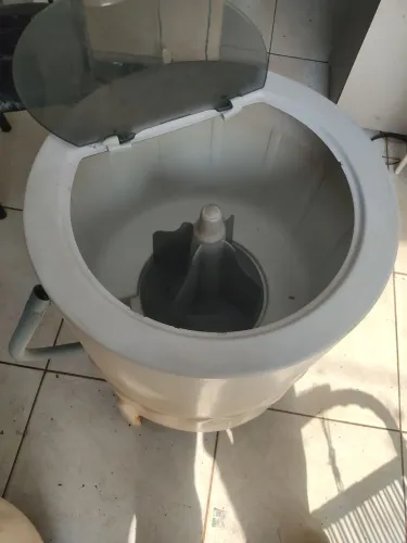Vende-se máquina tanquinho