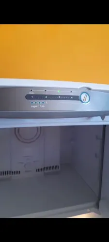 Geladeira Consul CRB36A - 300L - Frost Free - Semi Nova - Excelente estado - Oportunidade
