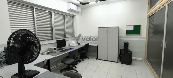Casa à venda e para alugar em Campinas, Cambuí, com 6 quartos, com 208 m²