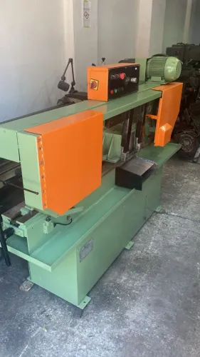 Serra de Fita Automática Franho FM900 A