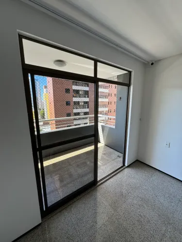 Portas de vidro com esquadria de alumínio