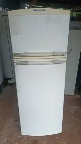 Geladeira Brastemp 320 litros Degelo (Entrego)