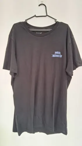 Camiseta Ellus Edição Limitada Rock in Rio 40 Anos