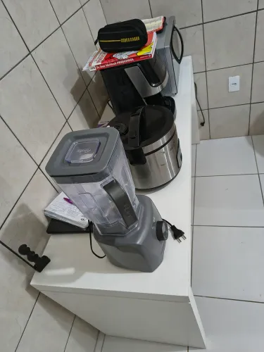 Mesa escritório feita em marcenaria
