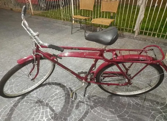 Bicicleta Caloi Barraforte, ano 1977, reformada.