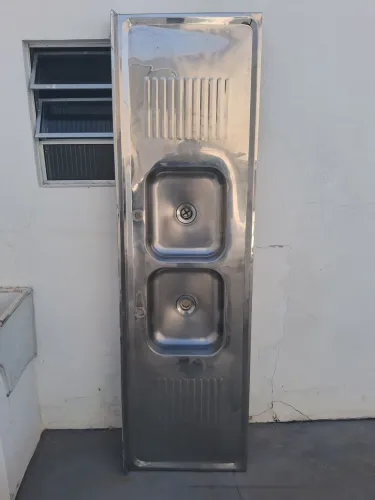 Vendo balcão metálico pia dupla