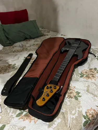 Contrabaixo Tagima Tw 73 5 cordas passivo