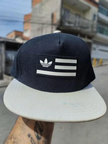 Boné Adidas