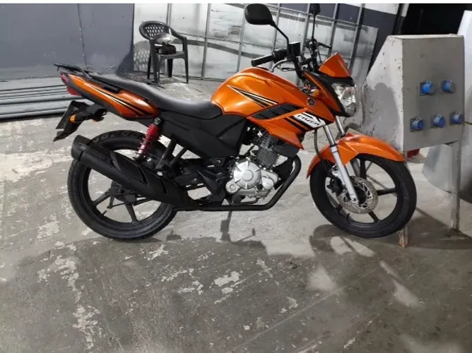 Moto a venda 