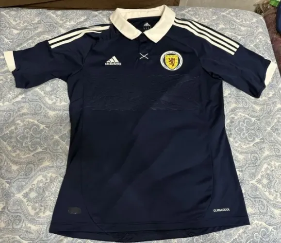 camisa adidas escócia home 2012
