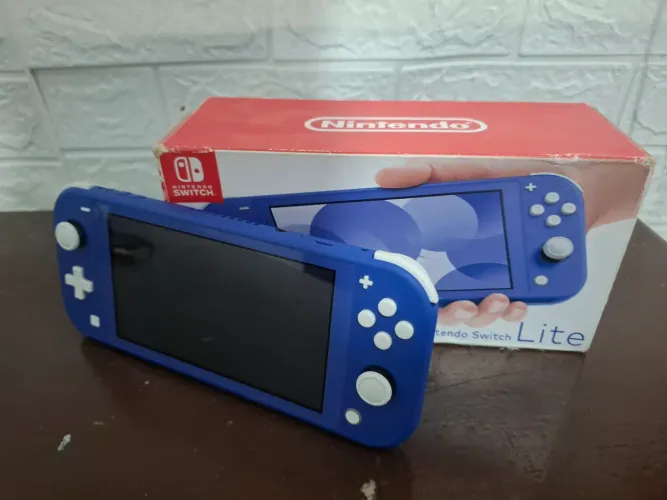 Nintendo Swith Lite 32gb