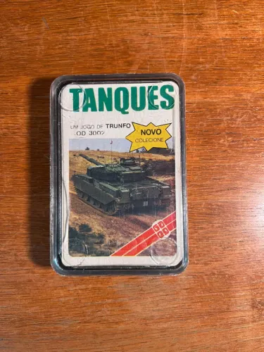 Jogo de Cartas Super Trunfo Tanques Antigo - RELÍQUIA EM ÓTIMO ESTADO, COMPLETO