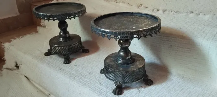 Par Suporte Pedestal Vintage Metal Pes Garra Rustico Mesa Doces Floreira