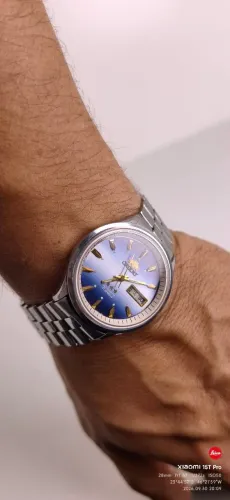 Relógio Orient automático 3 estrelas com calendário duplo