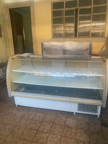 Balcão refrigerado sem funcionar