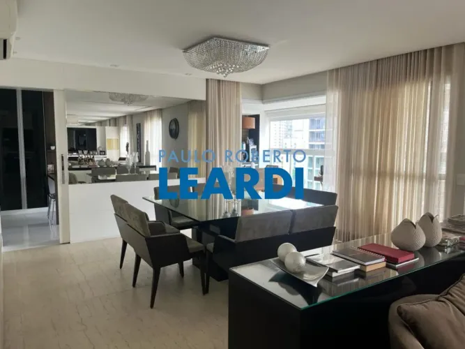 APARTAMENTO - VILA OLÍMPIA - SP
