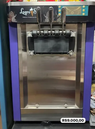 Máquina de Sorvete de Casquinha Logrosoft