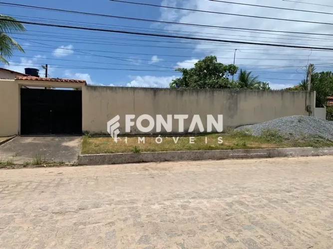 OPORTUNIDADE: Lote de 450 m² na Rua Principal de Condomínio Fechado | Próximo à Praia
