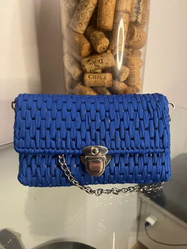 Bolsa em tel de tricô 