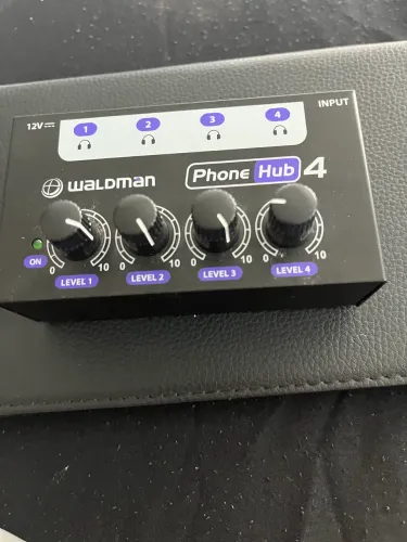 Amplificador De Fone Waldman Phone Hub 4 Canais 12v >