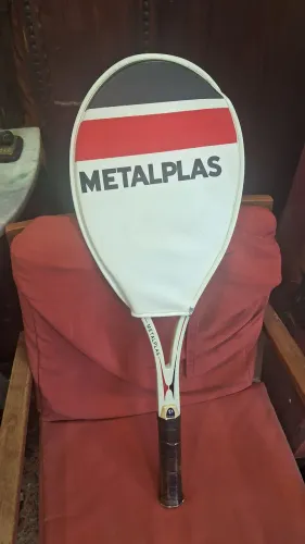 Raquete de tênis vintage 
