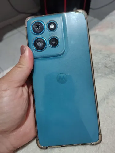 Vendo moto G 75 usado
