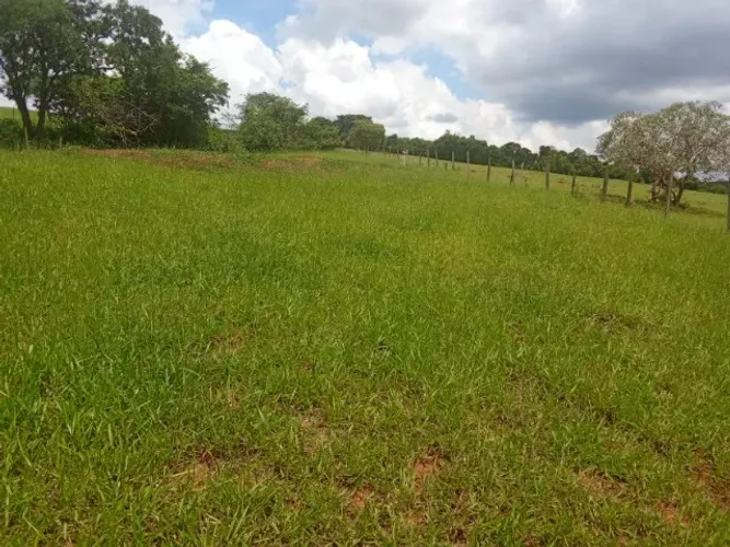 Terreno 2.000m em Condomínio de Três Pontas Sem Taxa