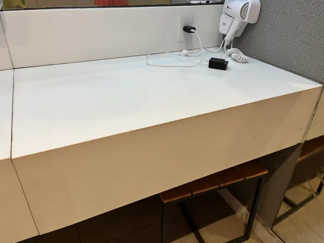 Bancada em NanoGlass branco