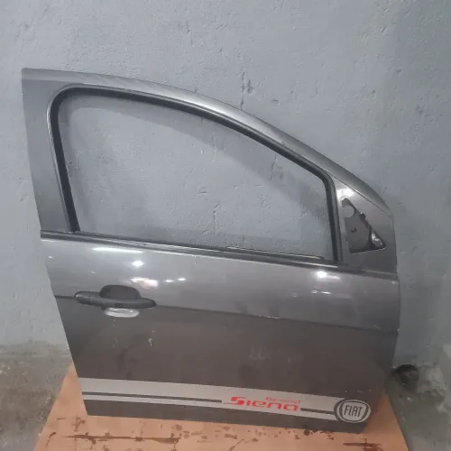 Porta dianteira direita gran siena