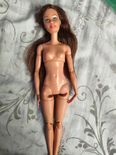 Barbie mtm com cabeça genérica